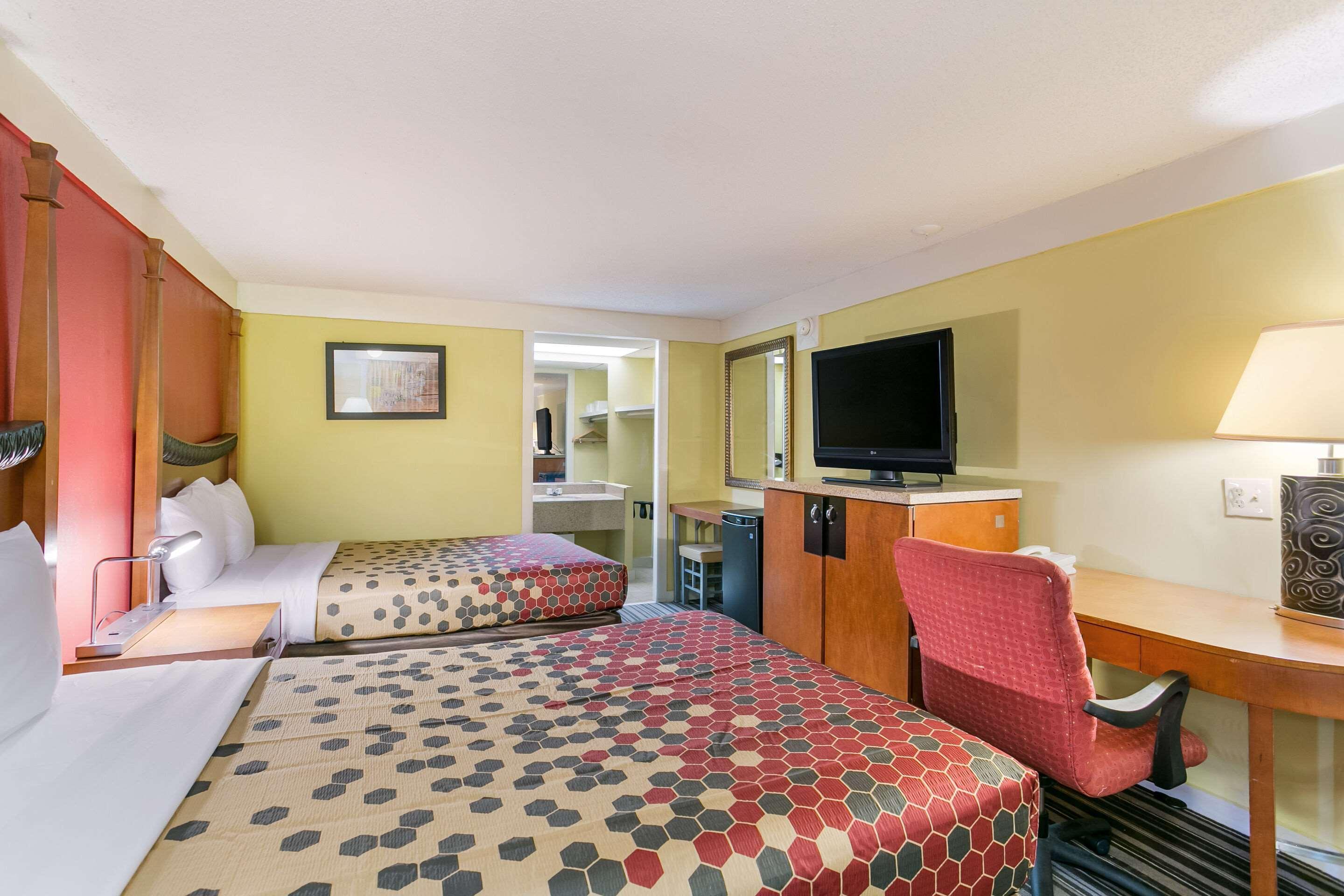 Econo Lodge Frederick I-70 Eksteriør billede